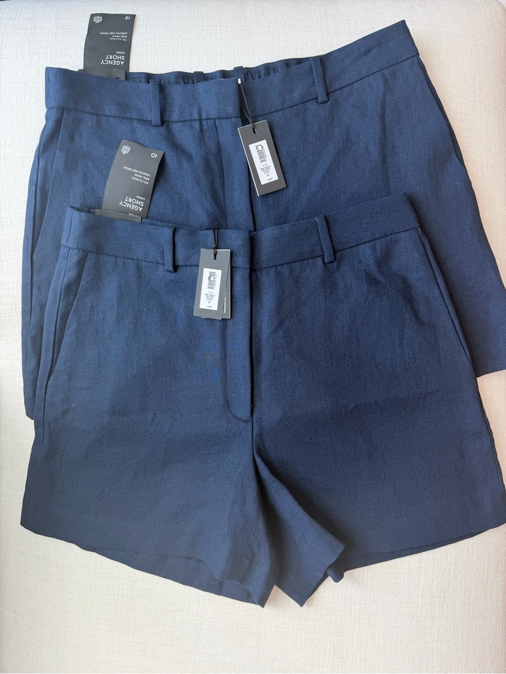 Aritzia New Agency Mid-Thigh Short - PowerLinen Size 12 NWT